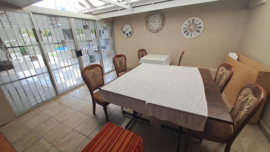 5 Bedroom Property for Sale in Brandwag Free State